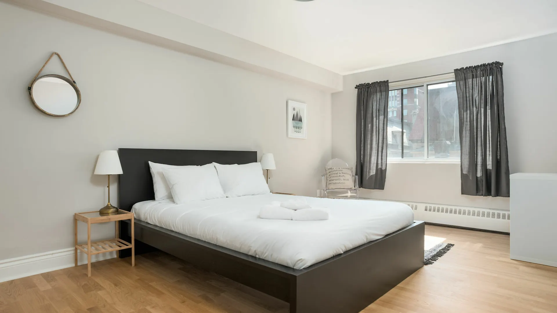 Spacious 2Br In Downtown Mtl By Sonder Montreal