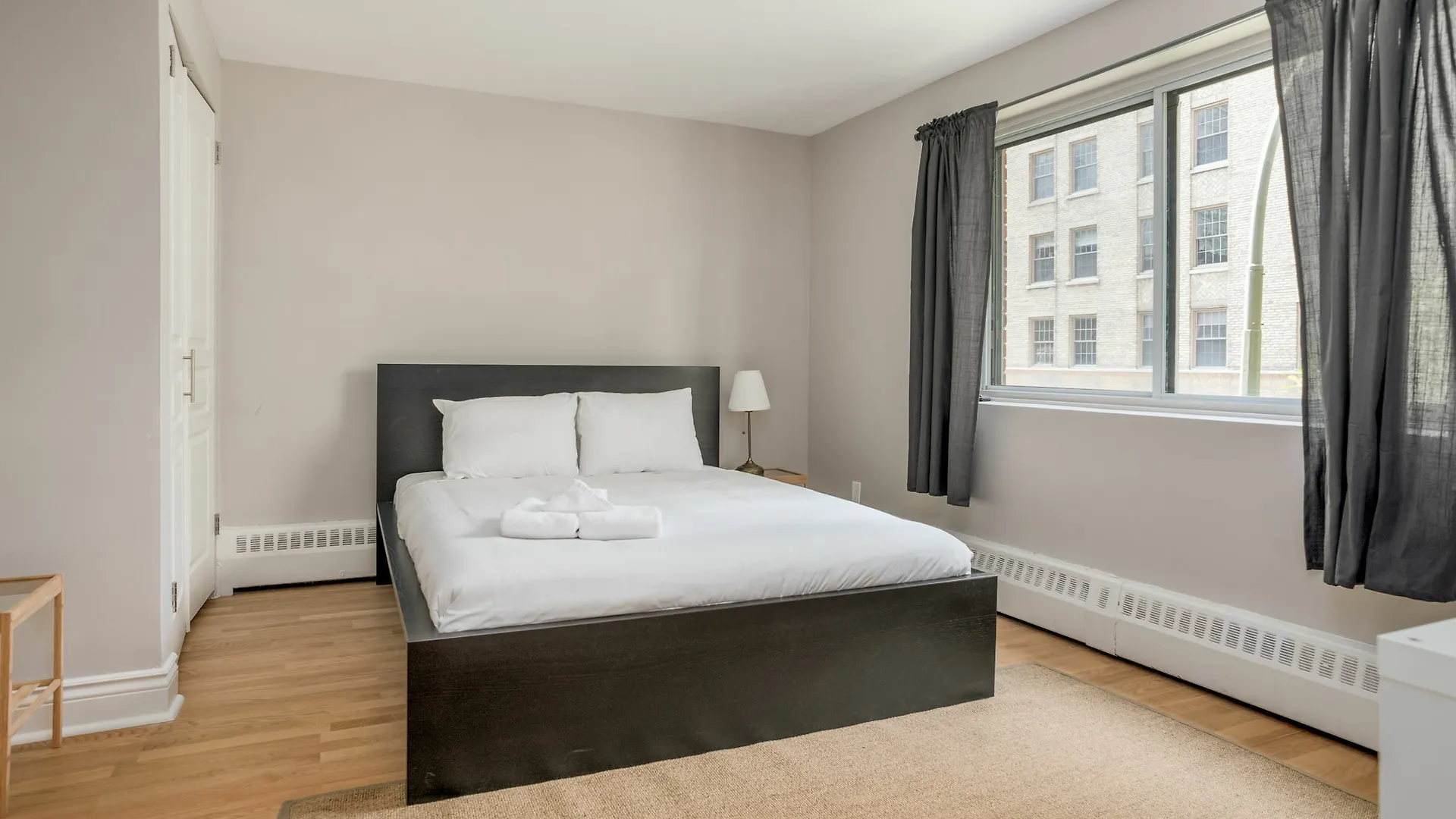 Spacious 2Br In Downtown Mtl By Sonder Montréal 0*,  Kanada